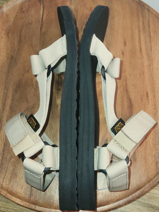 Teva Original Universal Sandals Men\'s Size 12 White Pepper/Beige & Black NEW main image 6